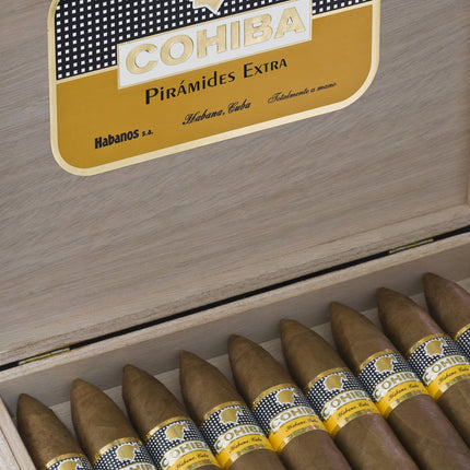 Cohiba Piramides Extra