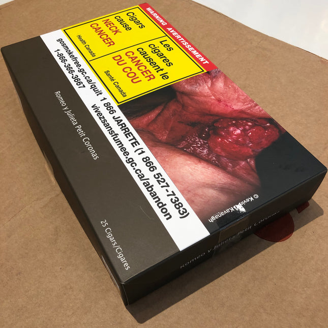 Romeo Y Julieta Petit Corona